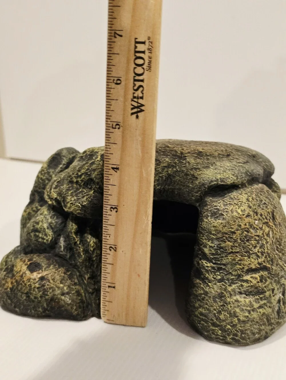 Reptile Rock Hide Cave Hideout Decor